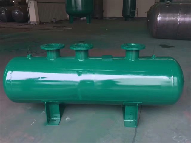 滴道滴道滴道蒸汽分气缸